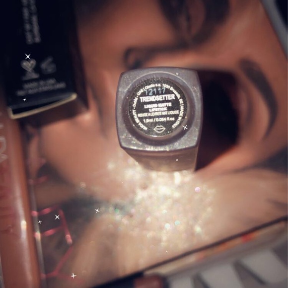 Huda trendsetter mini lippy 💄 - Picture 2 of 5